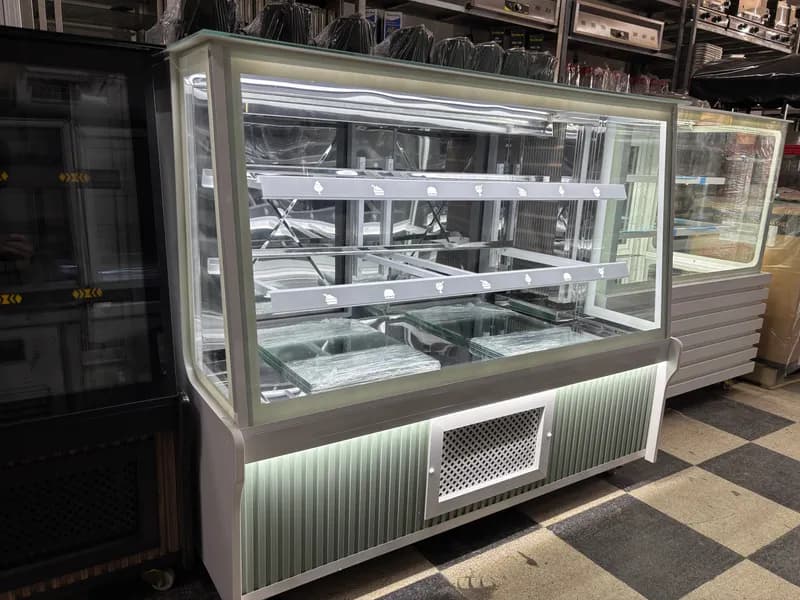 150 CM STATİK SOĞUTUCU PASTA TATLI VİTRİN TEŞHİR DOLABI