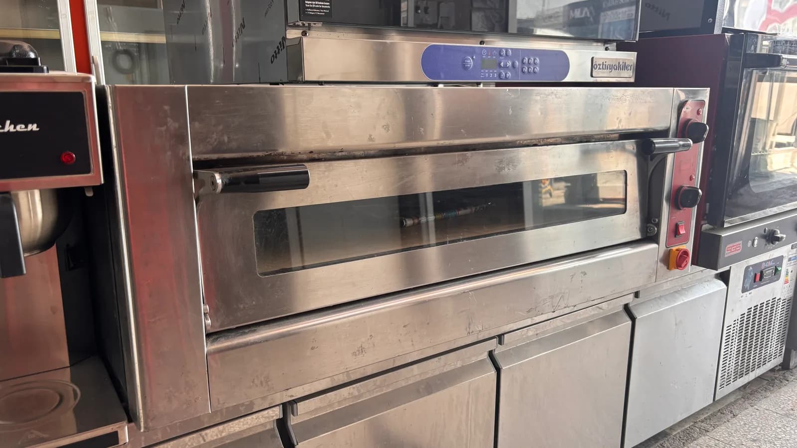 92*92 TAŞ TABANLI TEK KATLI PİZZA - PİDE FIRINI 380V EMPERO